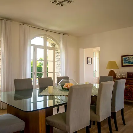 ヴィラ Il Portico ヴェルバーニア